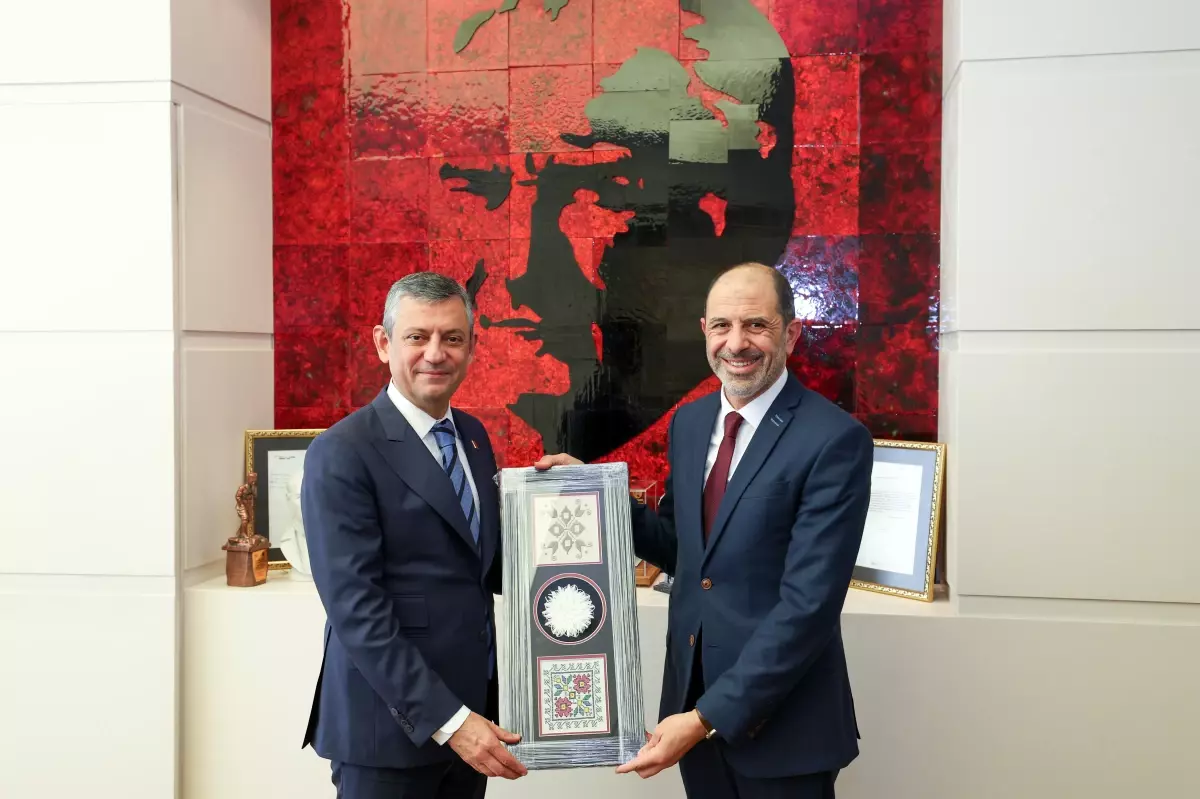 Özgür Özel ve Kudret Özersay Buluştu: İki Parti Liderinden Stratejik Görüşme