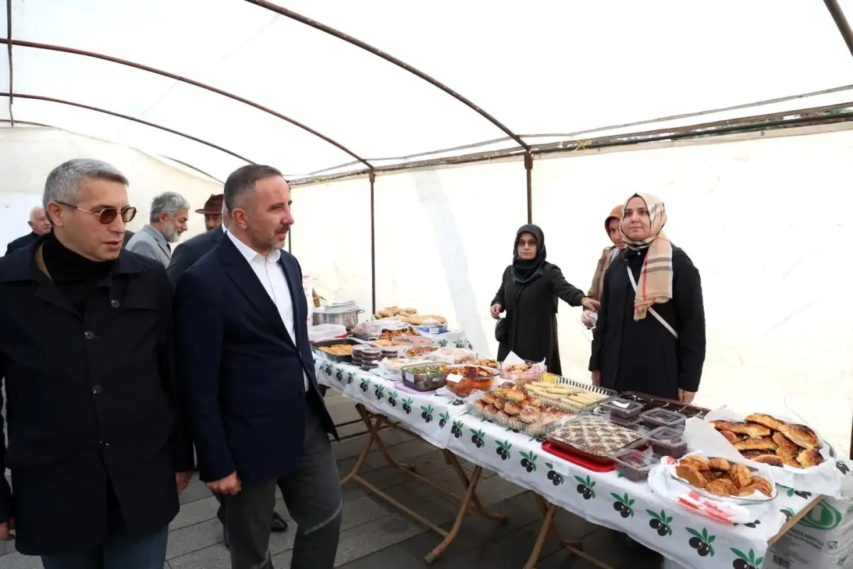 Ordu’da Filistin’e Destek İçin Hayır Çarşısı Açıldı