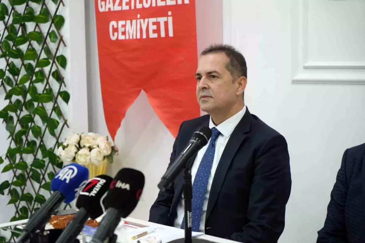 Rıza Perçin: “Antalyaspor için biraz dilenci olduk, 35 milyon Dolar’dan fazla borç var”