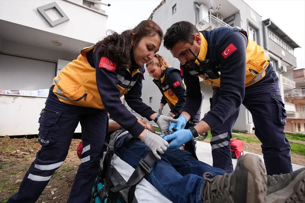 Acil Sağlıkta Eşli Mücadele: İzmir’in Kahraman Çifti