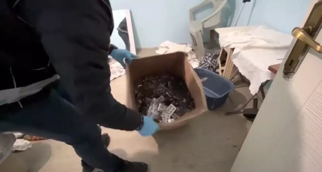 Samsun’da 13 Bin 552 Sentetik Ecza Ele Geçirildi