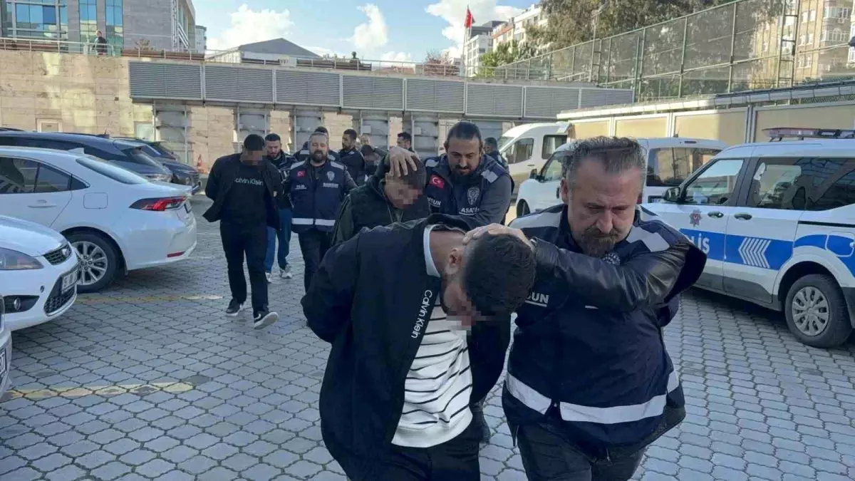Samsun’da Silahlı Saldırı: 2 Genç Ağır Yaralı, 7 Şüpheli Gözaltında
