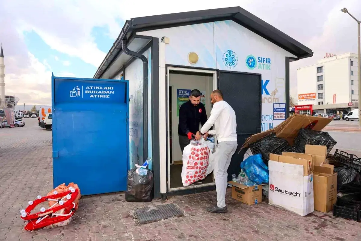 Selçuklu Belediyesi’nden Atık Kumbaram Projesi ile Çevre Bilinci Artıyor