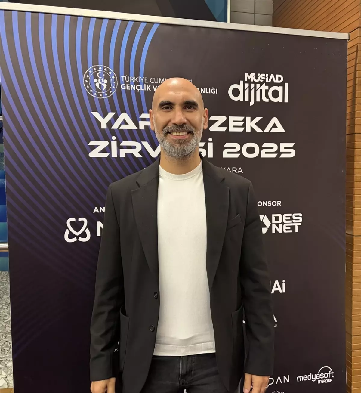 Dijital Dönüşümde Siber Güvenlik ve Yapay Zeka Çatışması