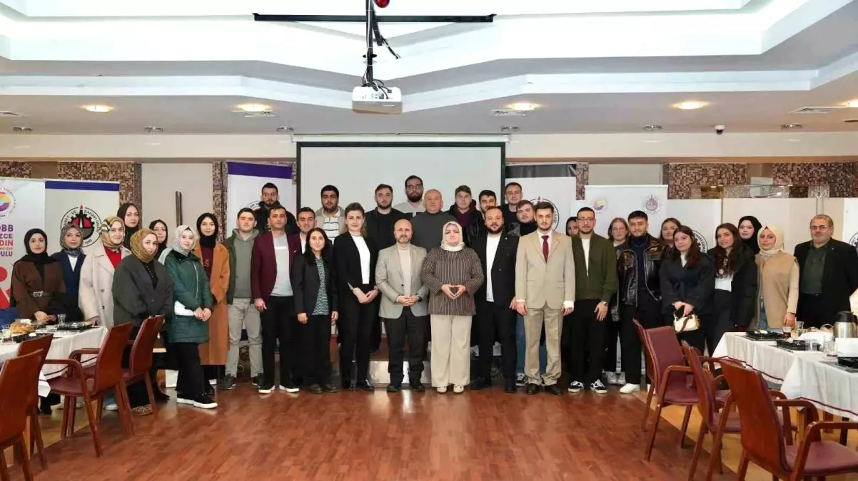 Düzce’de Sigortacılık Öğrencileri Staj Fırsatlarını Görüştü