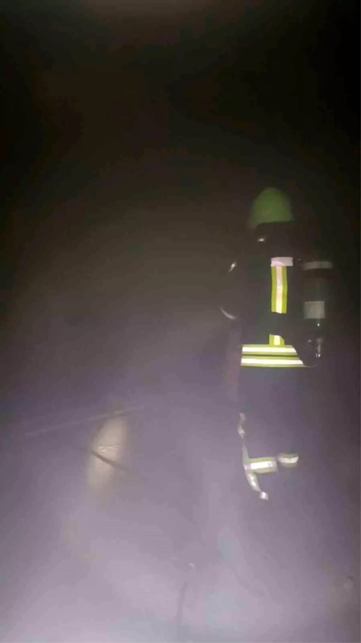 Siirt’te Apartman Yangını Hızlıca Söndürüldü, Can Kaybı Yok