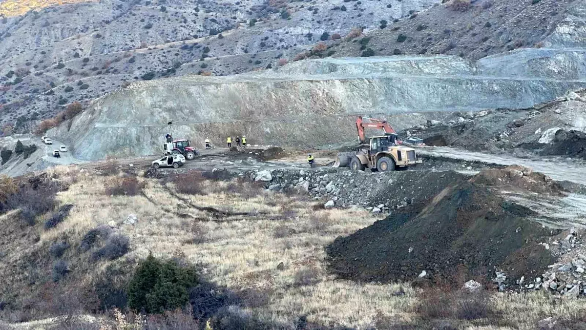 Divriği’deki Göçükte 18. Gün: Şantiye Müdürü Sabri Yıldırım Aranıyor