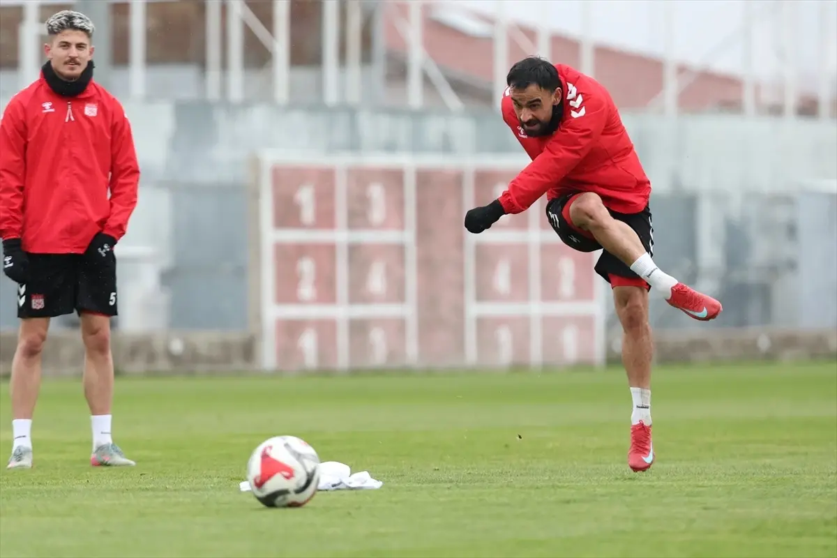 Sivasspor Çorum FK Maçına Hazırlanıyor: Antrenman ve Taktik Detayları