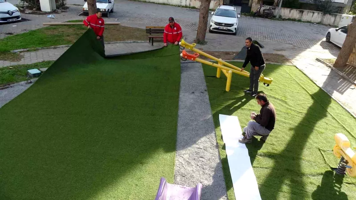 Söke Belediyesi’nin parklarda yenileme atağı devam ediyor