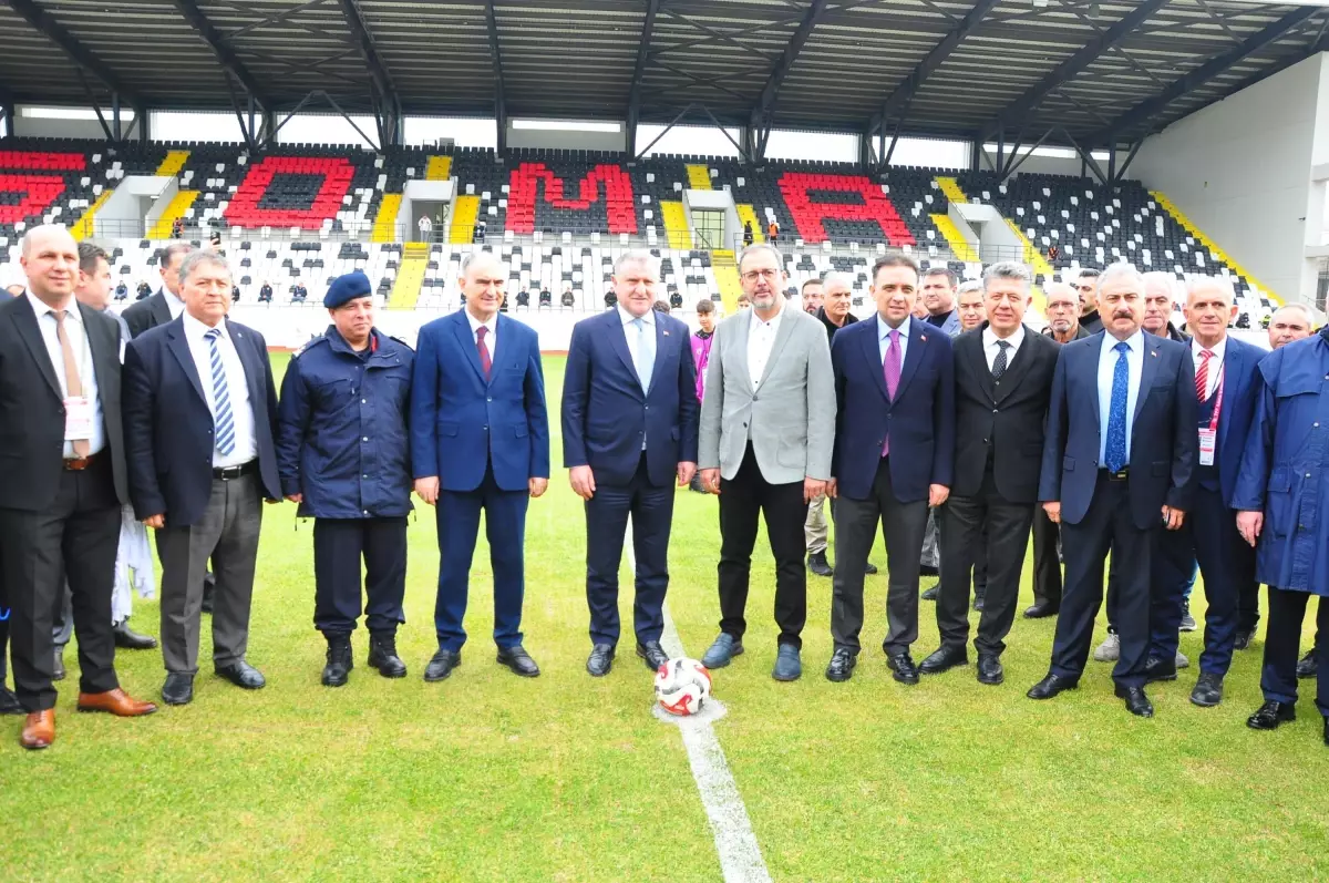 Somaspor Yeni Stadyumuna Kavuştu