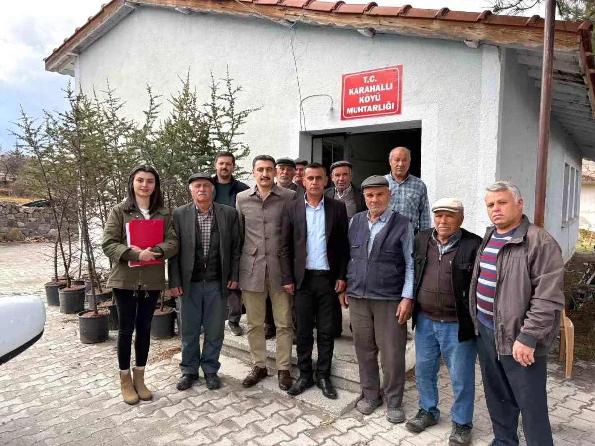 Çiftçiler İçin Eğitim Toplantıları: Şuhut’ta Tarımsal Destek ve Bilinçlendirme Çalışması