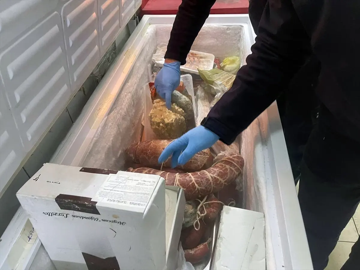 Talas’ta Gıda Denetimleri: Hijyen ve Fiyat Kontrolünde Sıkı Önlemler