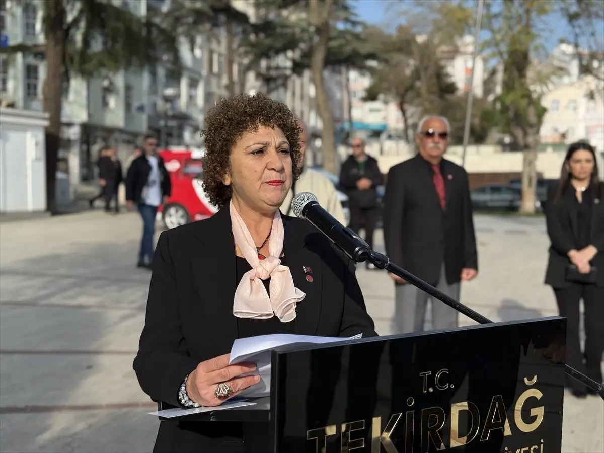 Tekirdağ’da Kadın Hakları Günü Çelenk Sunma Töreni