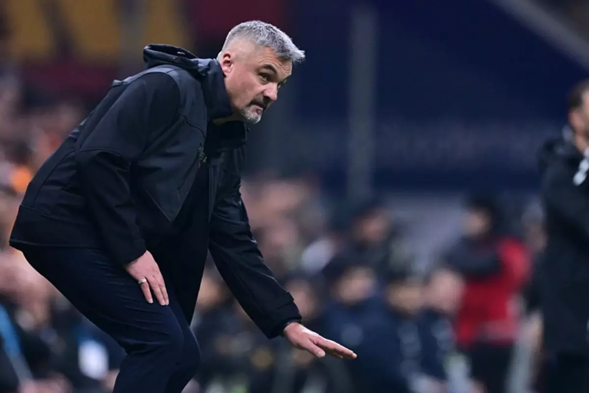 Thomas Reis’ten hakemlere sert tepki: ‘Yemek mi yiyordunuz, molada mıydınız?’