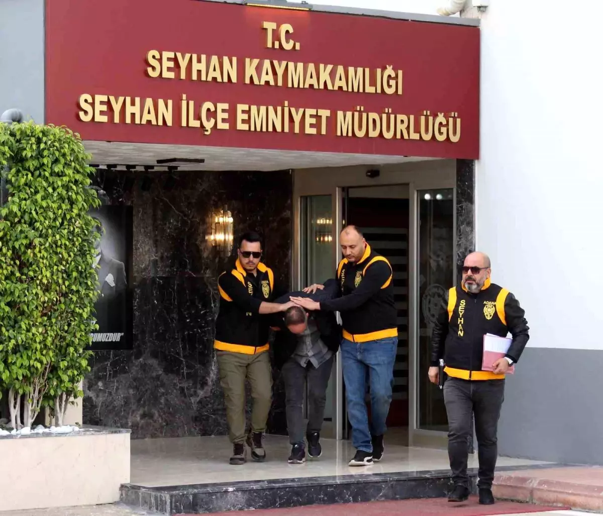 Adana’da Silah ve Patlayıcı Operasyonu