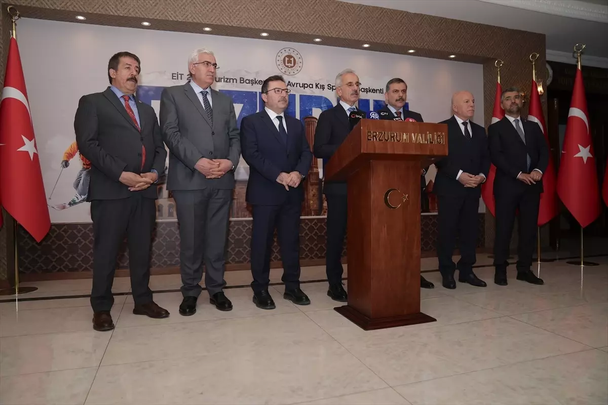 Hızlı Tren Projesi 2024’te Tamamlanıyor: Uraloğlu’ndan Son Açıklamalar