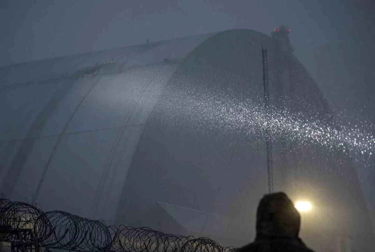 Çernobil’deki Güvenlik Kalkanı Hasar Gördü