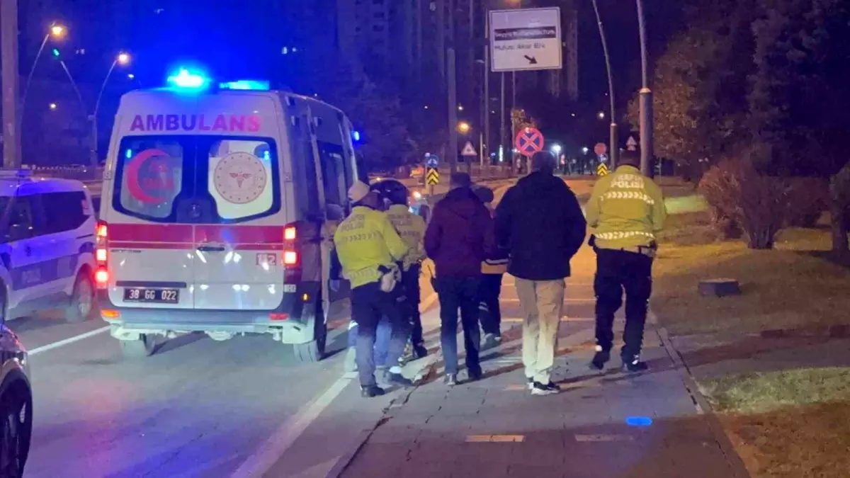 Kayseri’de Trafik Polisi Yaralandı